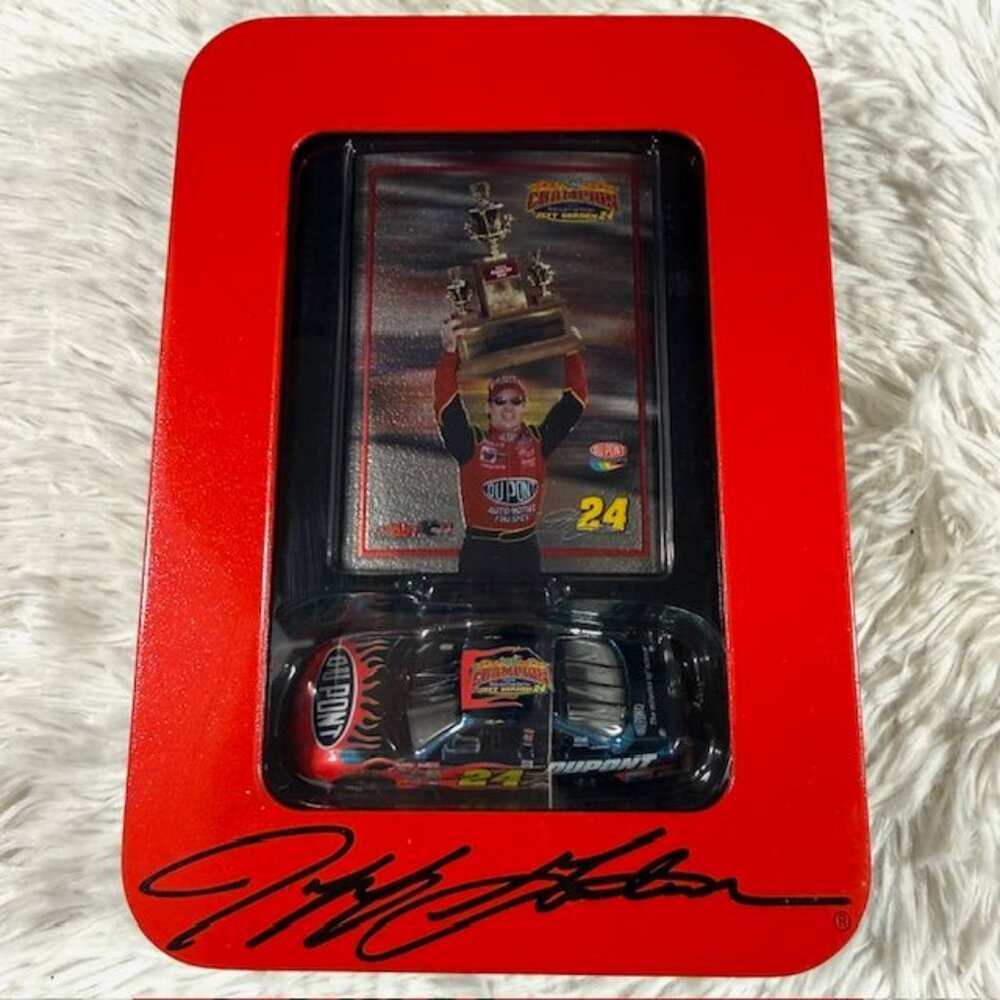 Vintage Jeff Gordon Champion Racing Card + 24 Die-Cast Metal Car + Tin Box Set